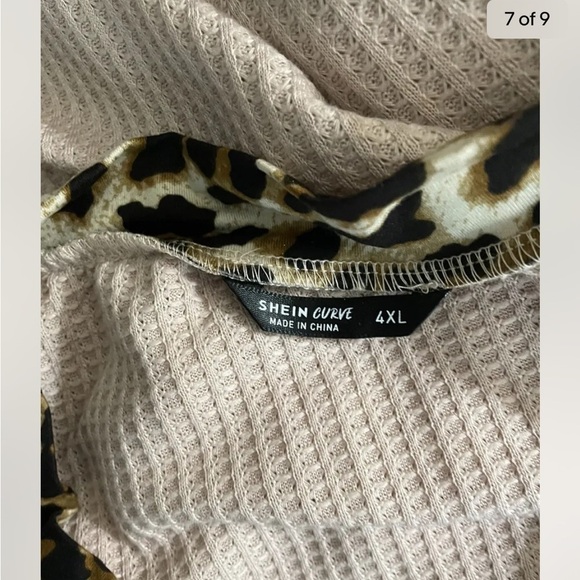 Waffle Knit Top Leopard Panel Tee Long Bishop Sleeves
Plus Size 4XL - Picture 6 of 9